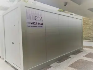 Container com revestimento térmico